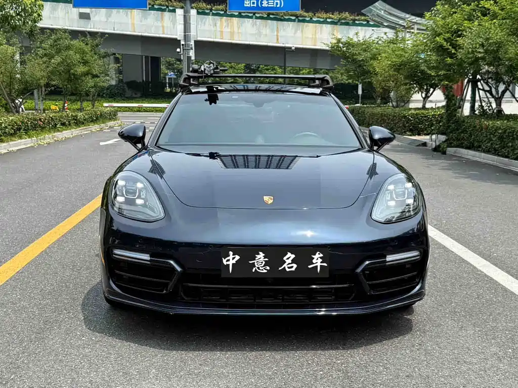 Porsche Panamera 2018