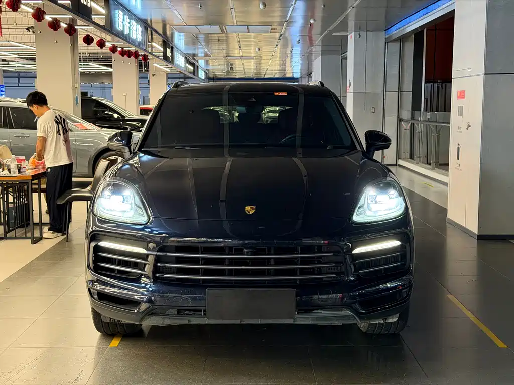 Porsche Cayenne 2020