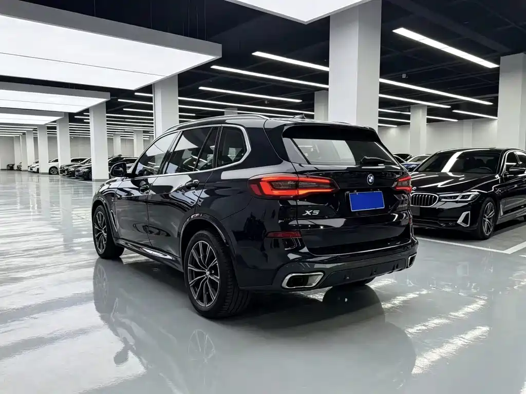 BMW X5 2023 — фото 17
