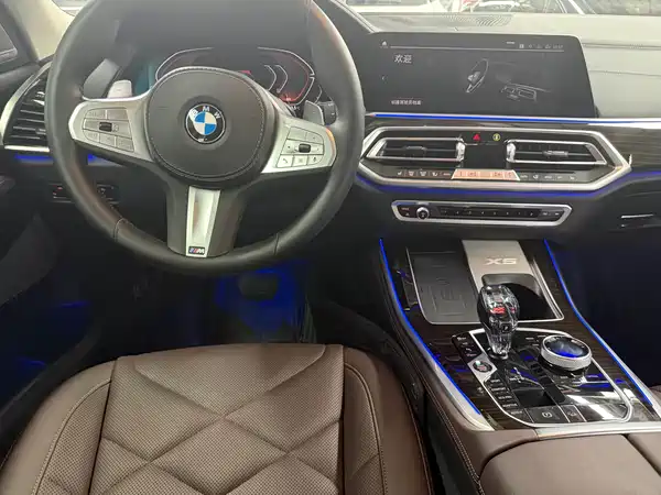 BMW X5 2023