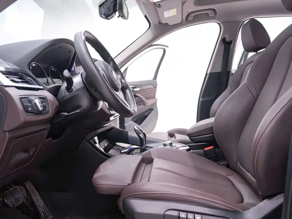 BMW X1 2020 — фото 21