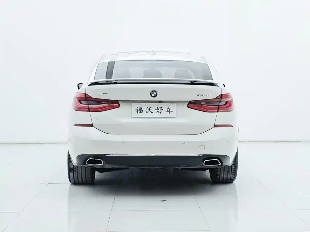 BMW 6 Series GT 2018 — фото 31