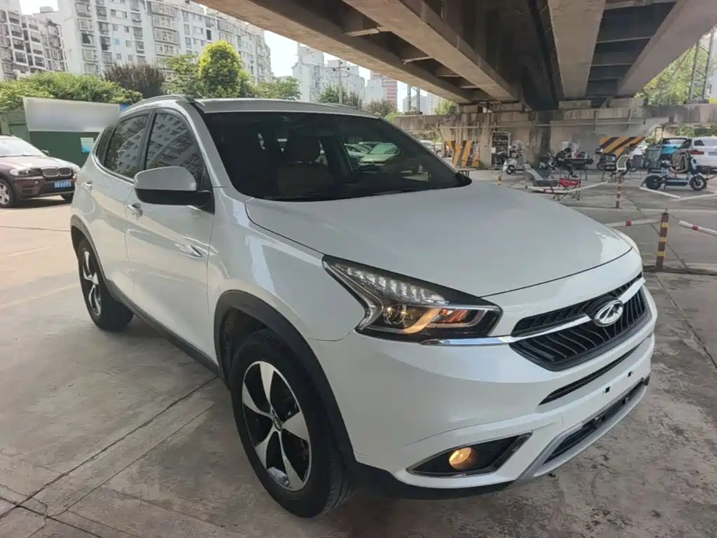 Chery Tiggo 7 2017 — фото 4