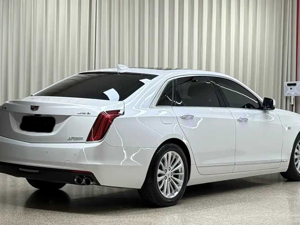 Cadillac CT6 2018 — фото 4