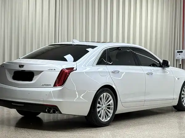 Cadillac CT6 2018