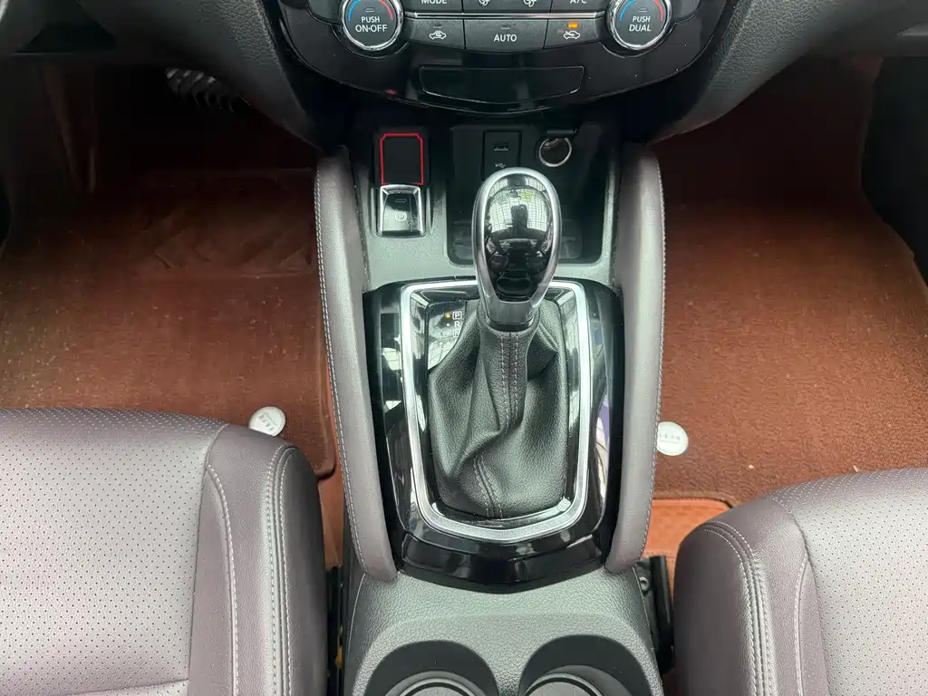 Nissan Qashqai 2021 — фото 17