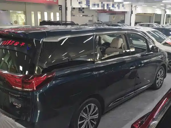 GAC Trumpchi M8 2018