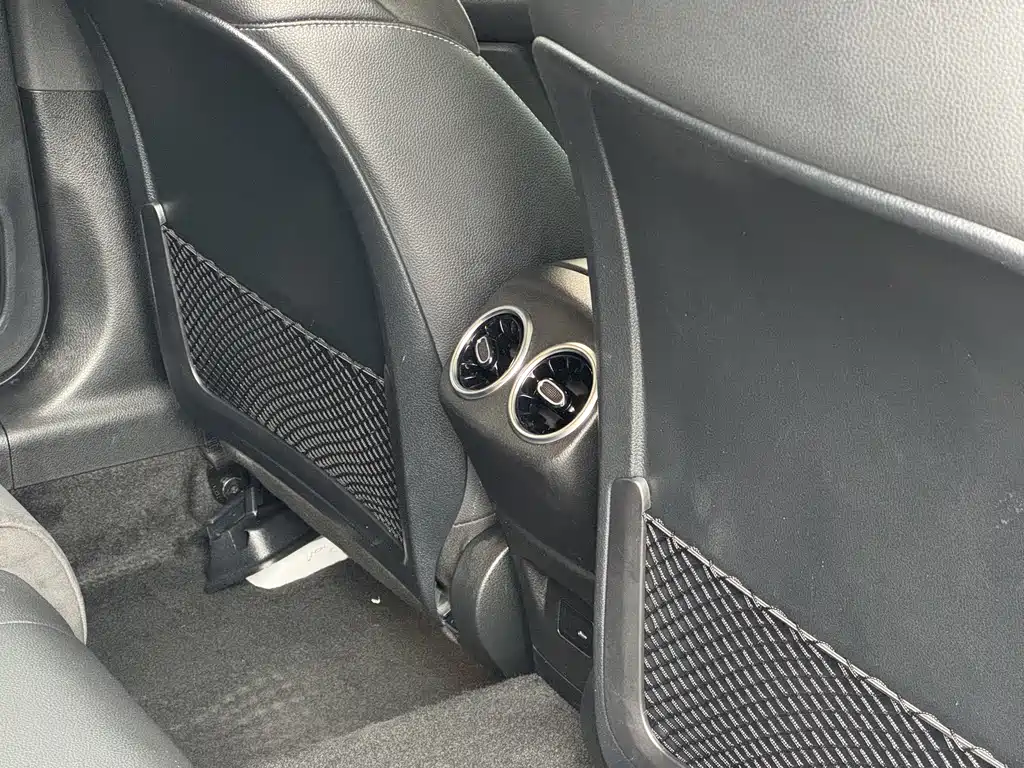 Mercedes-Benz A-Class 2022 — фото 20