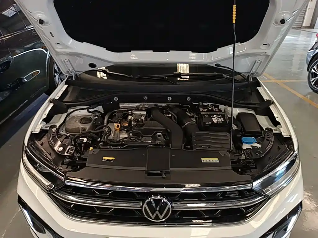 Volkswagen T-Roc 2024 — фото 16