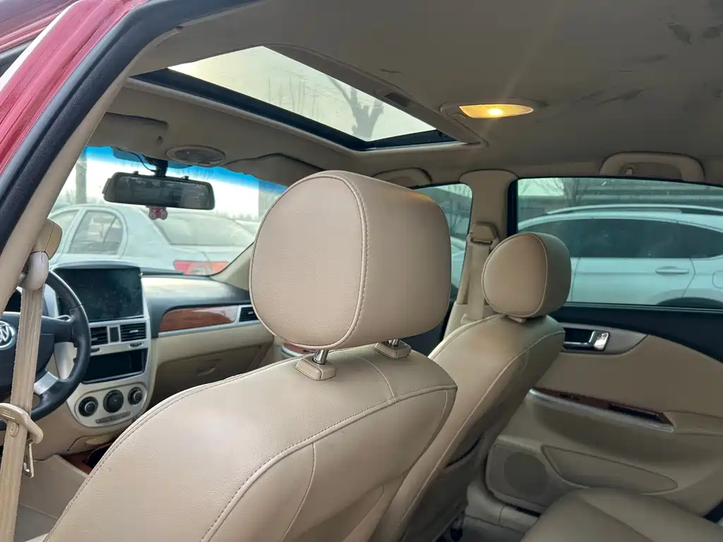 Buick Excelle 2013