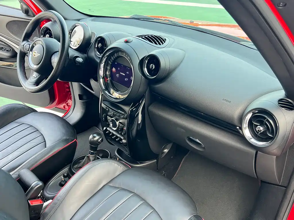 MINI JCW PACEMAN 2016 — фото 14