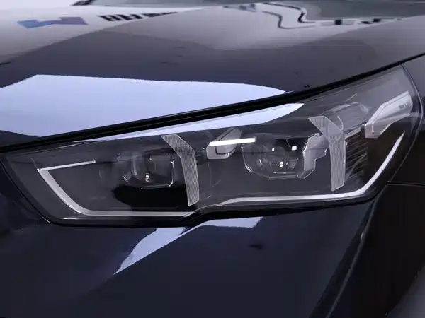 BMW i5 2025