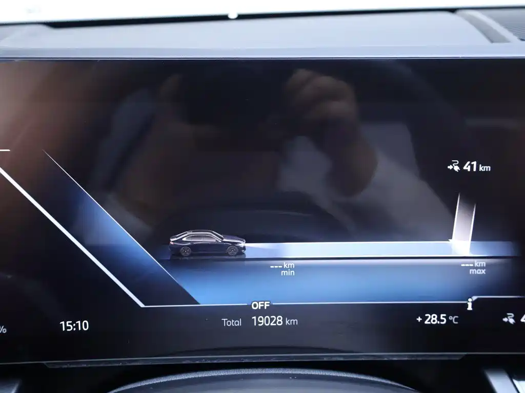 BMW i5 2025 — фото 15