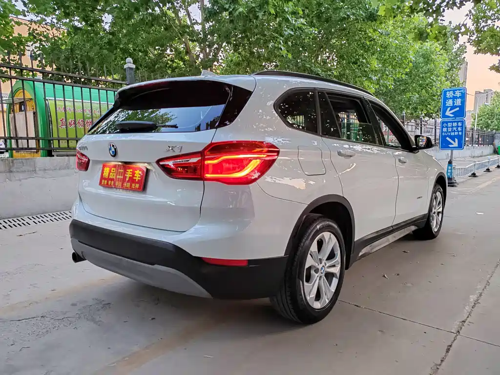 BMW X1 2017 — фото 4