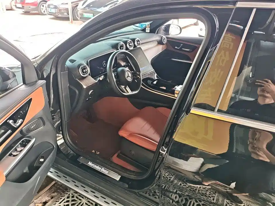 Mercedes-Benz GLC 2024