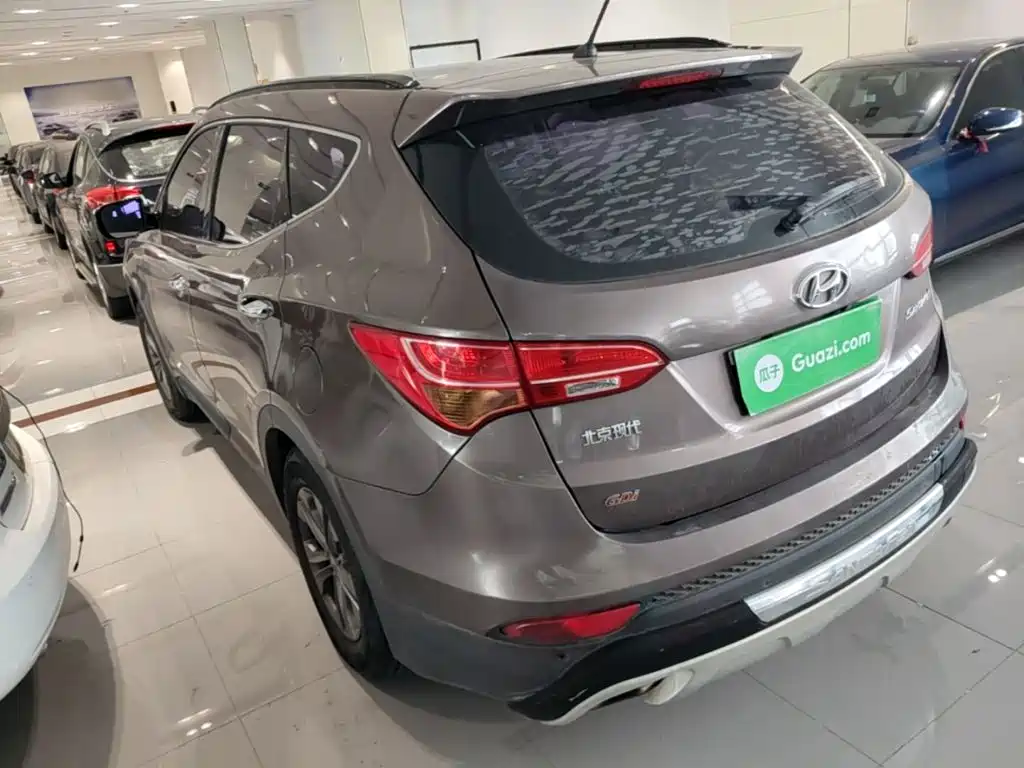 Hyundai Santa Fe 2015 — фото 5