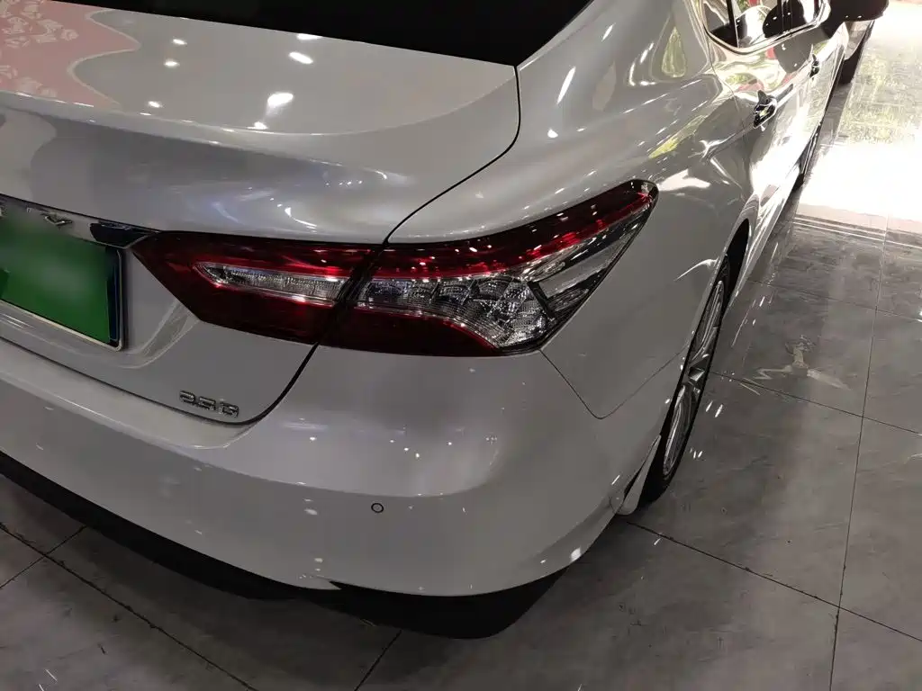Toyota Camry 2020 — фото 24