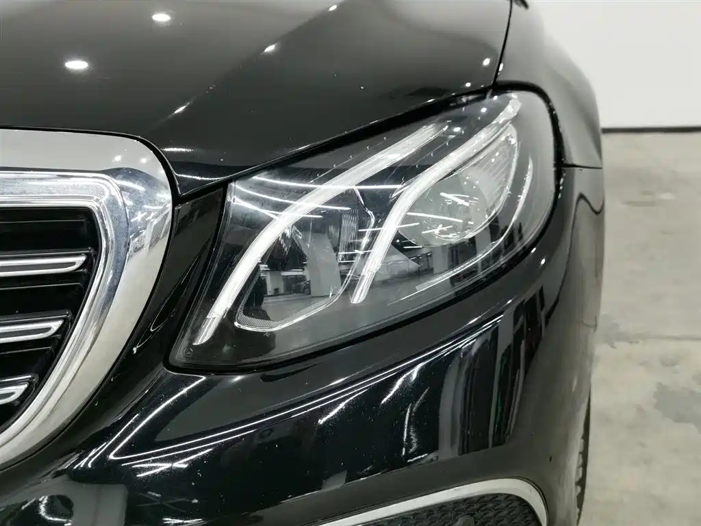 Mercedes-Benz E-Class 2020 — фото 7