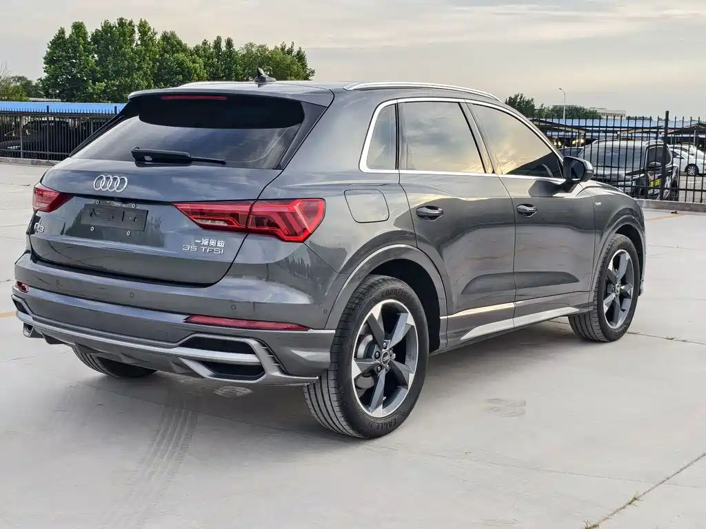 Audi Q3 2022