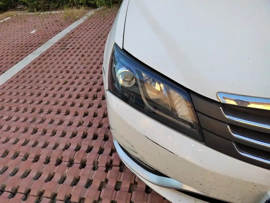 Geely Emgrand 2015