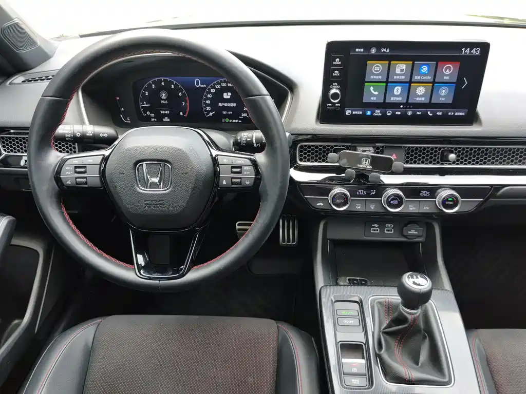 Honda Civic 2024 — фото 15