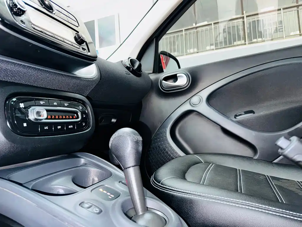 smart forfour 2016 — фото 9