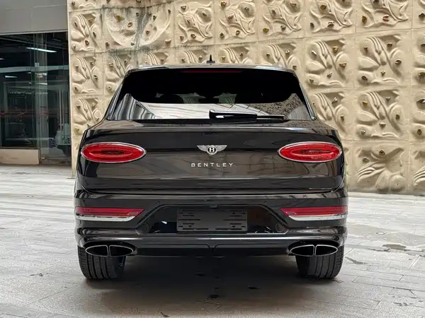 Bentley Bentayga 2022