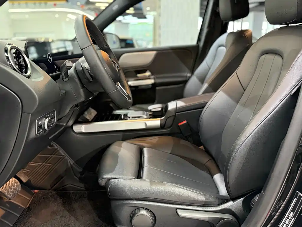 Mercedes-Benz GLB 2022