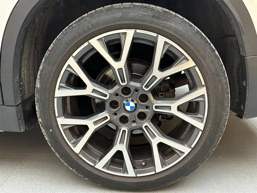 BMW X1 2021 — фото 18