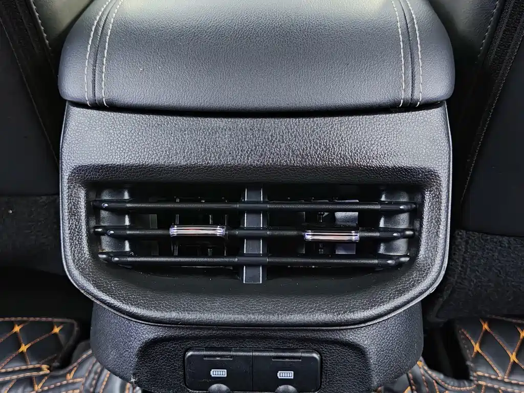 Haval H6 2023 — фото 17