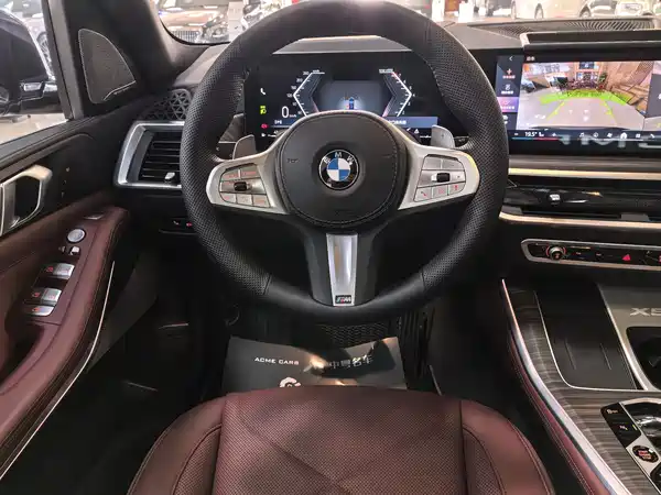 BMW X5 2023