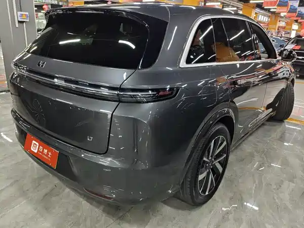 Li Auto L7 2024