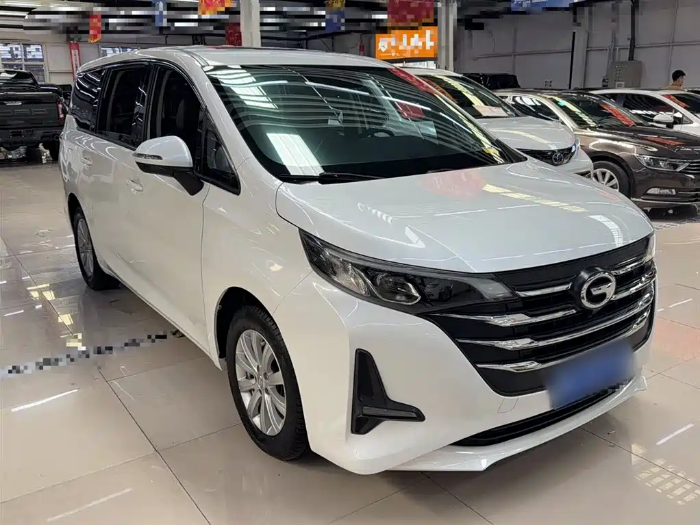 GAC Motor Trumpchi M6 2019 — фото 8