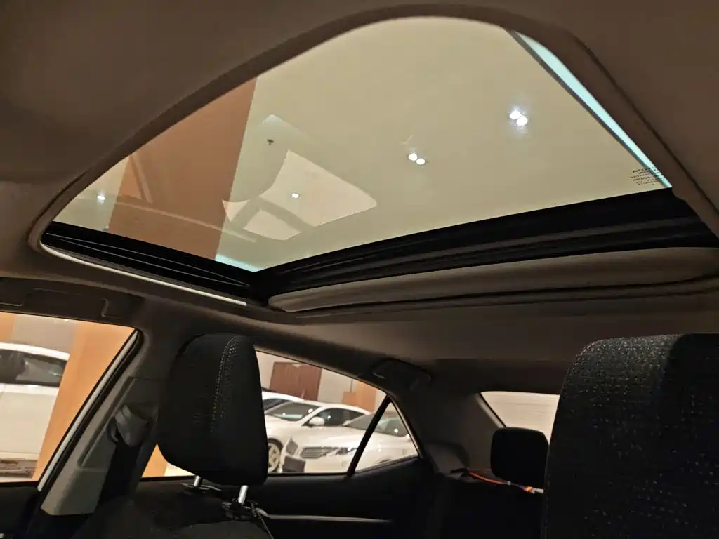 Toyota Corolla 2019 — фото 17