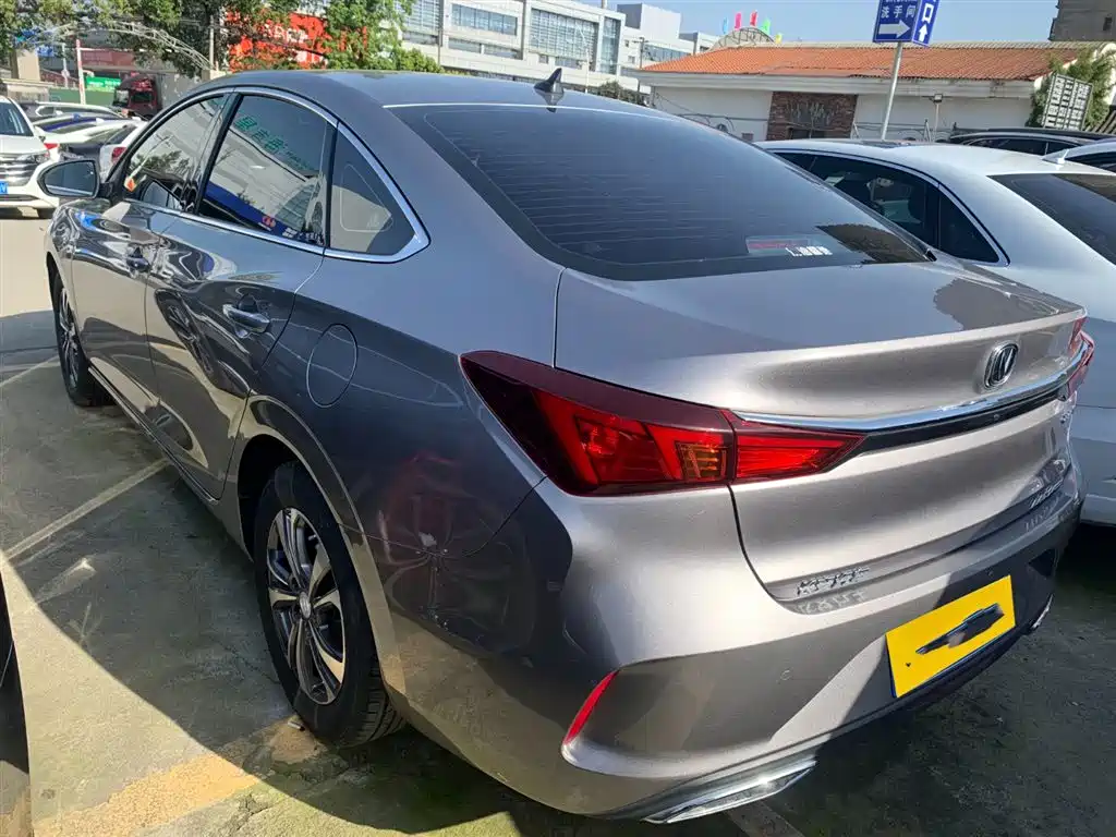 Changan Eado 2020 — фото 15