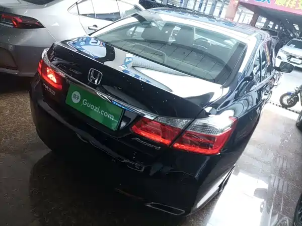 Honda Accord 2015