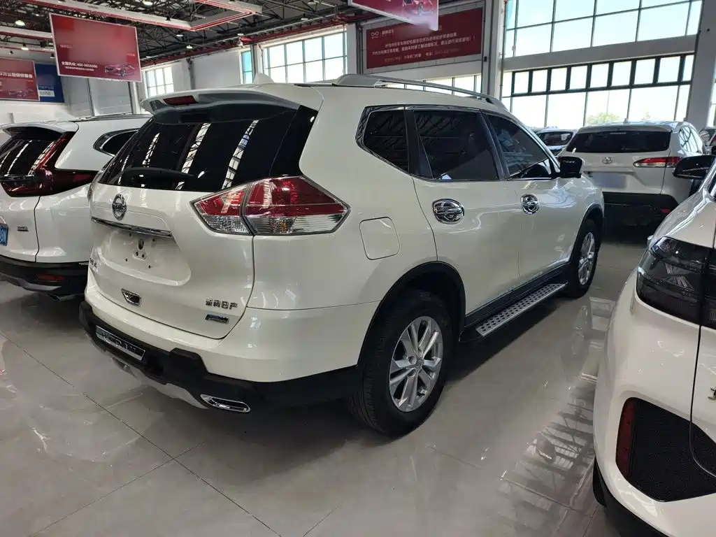Nissan X-Trail 2017 — фото 5