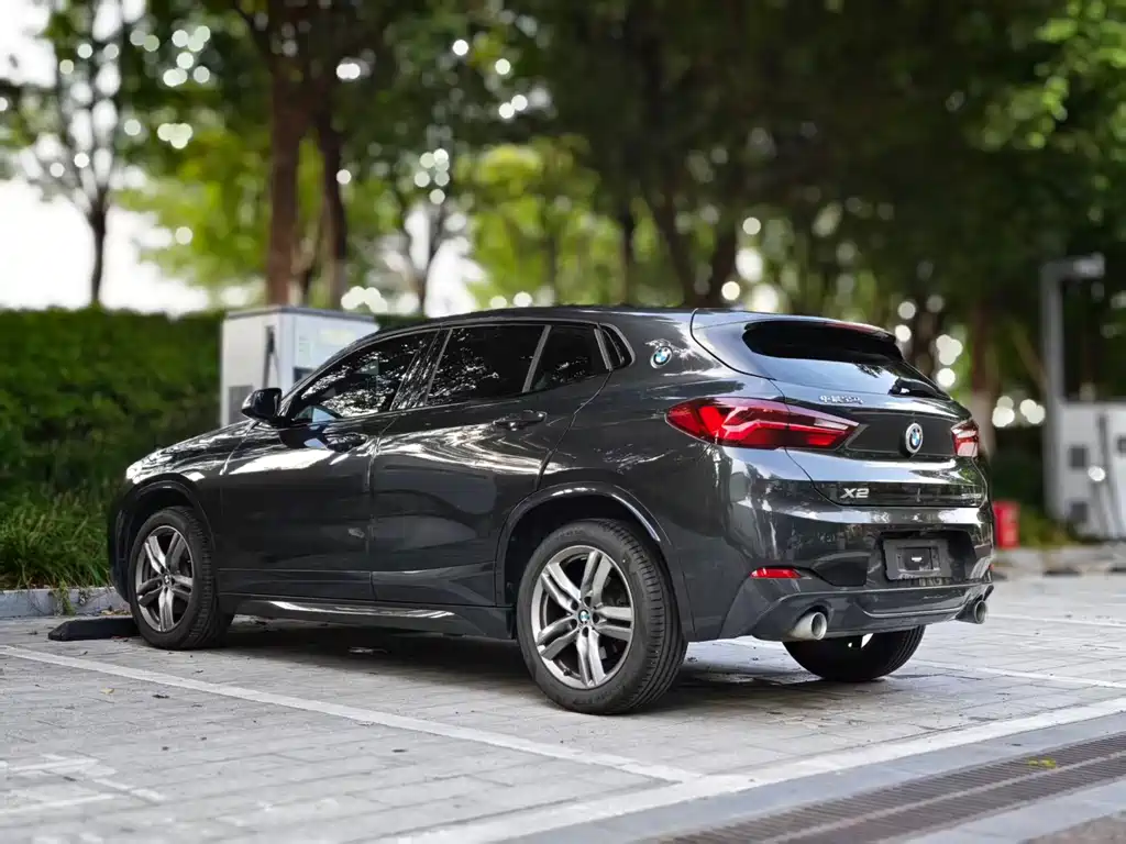 BMW X2 2022 — фото 7
