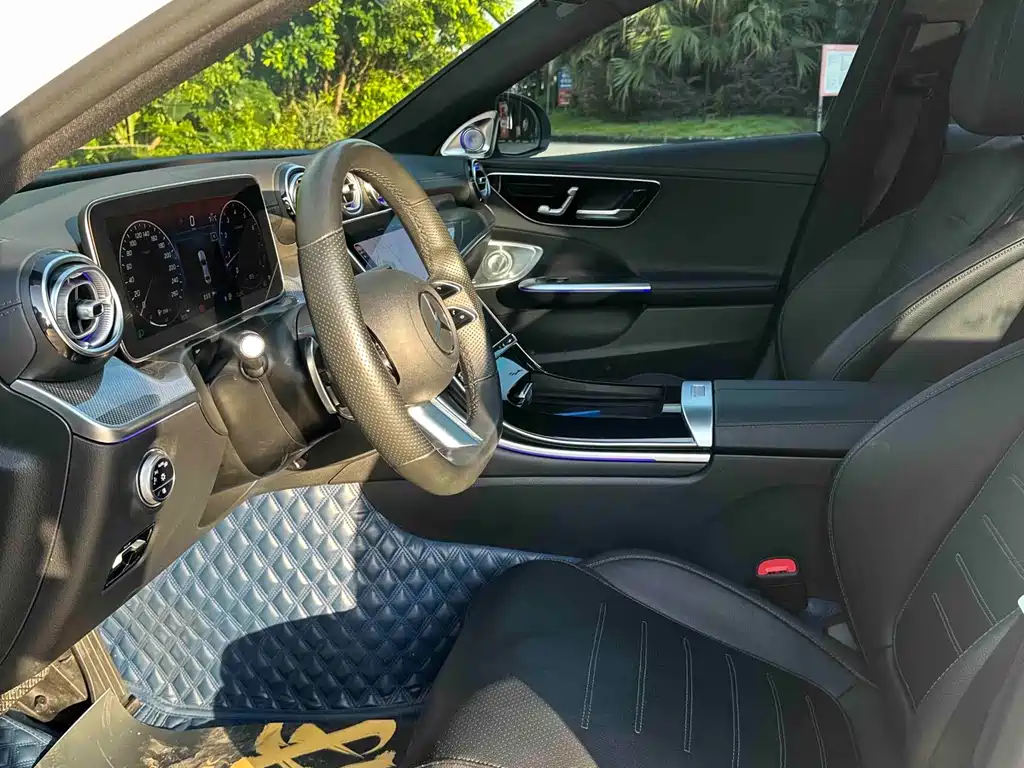 Mercedes-Benz C-Class 2022 — фото 10
