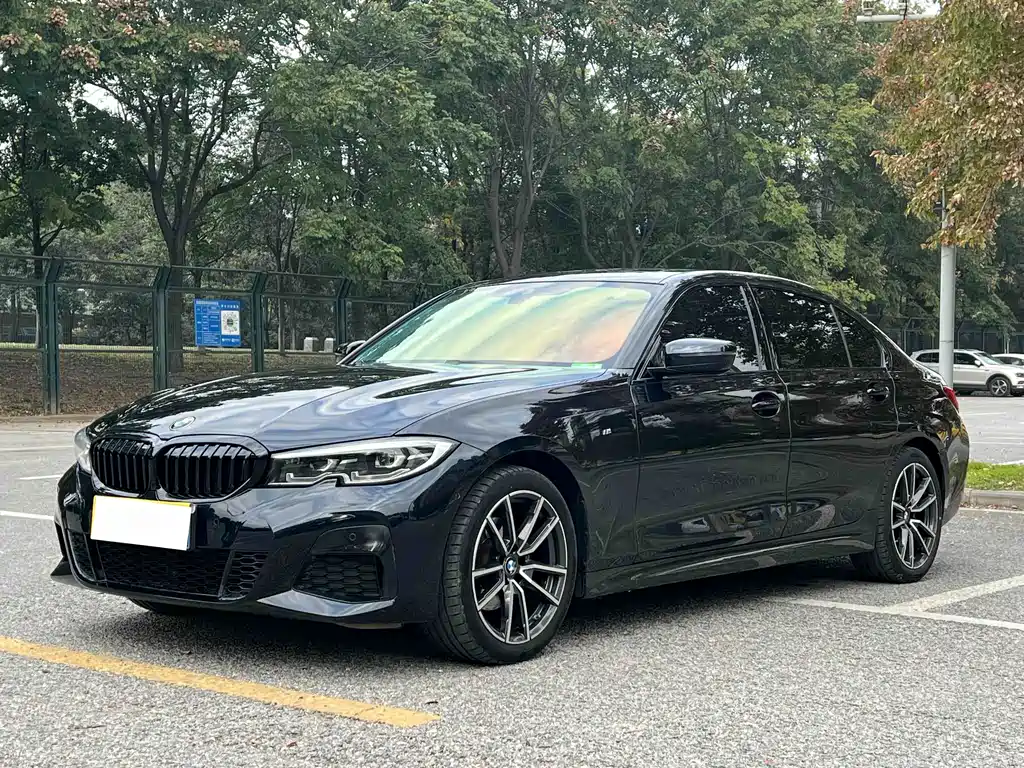 BMW 3 Series 2022