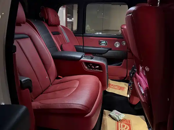Rolls-Royce Cullinan 2019