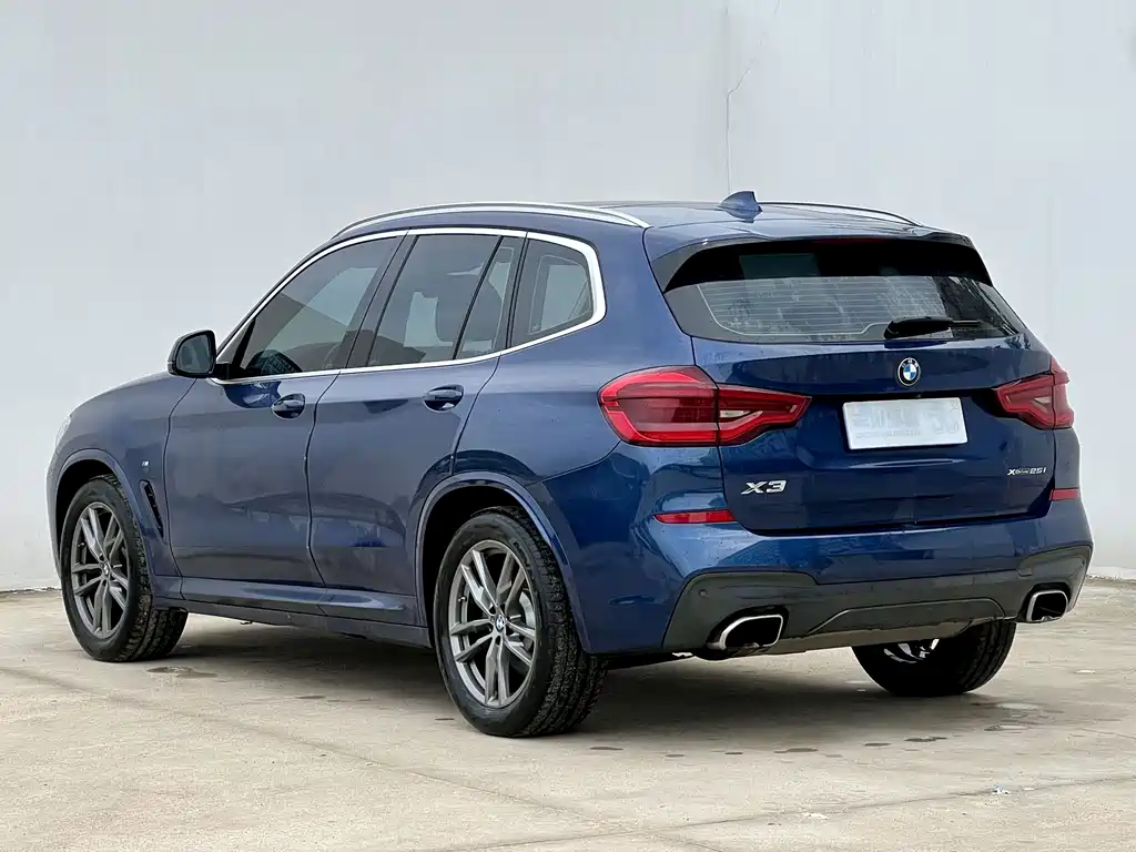 BMW X3 2021 — фото 11