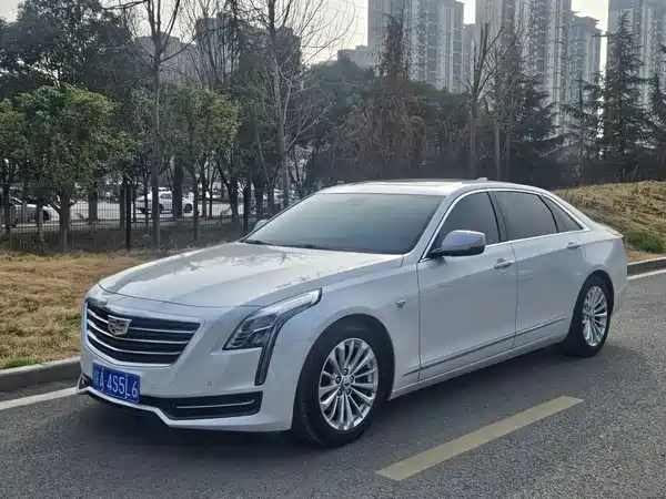 Cadillac CT6 2017