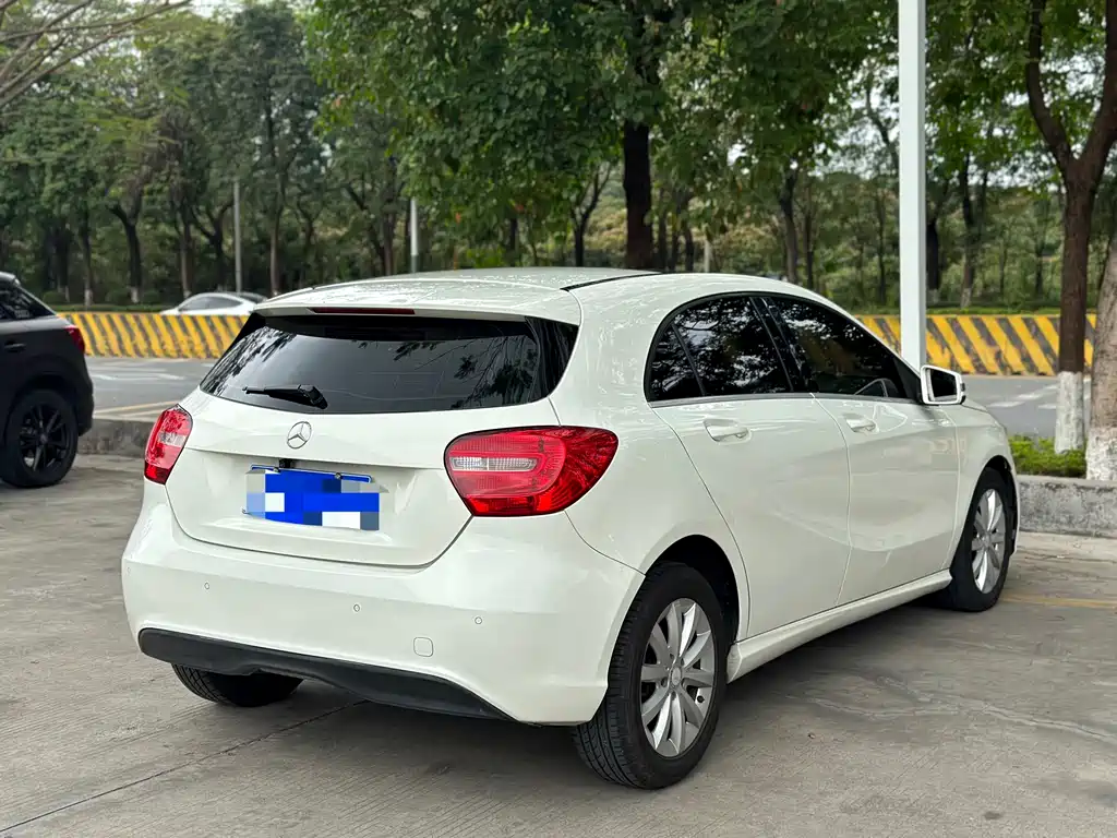 Mercedes-Benz A-Class 2013