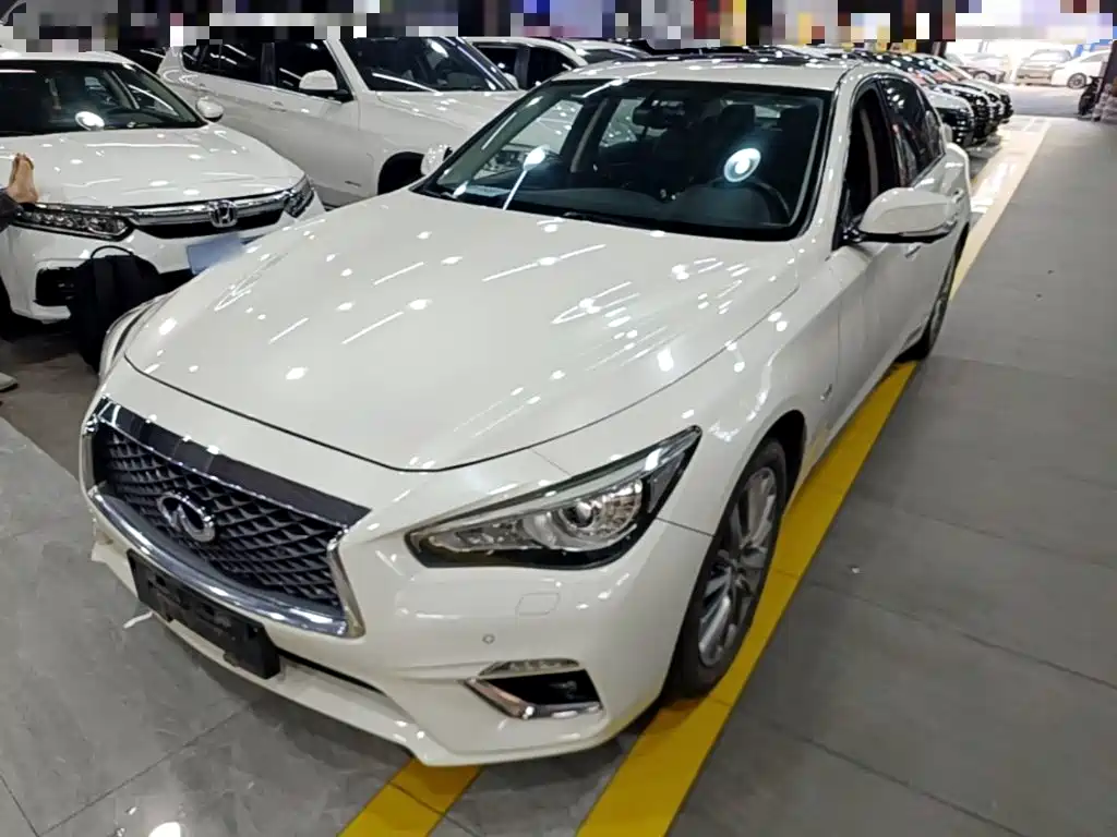 Infiniti Q50L 2019 — фото 2