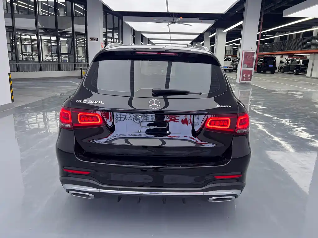 Mercedes-Benz GLC 2022 — фото 17