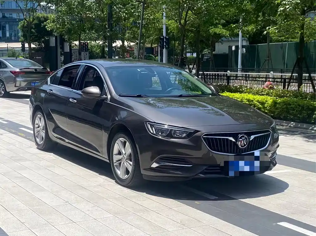 Buick Regal 2019 — фото 3