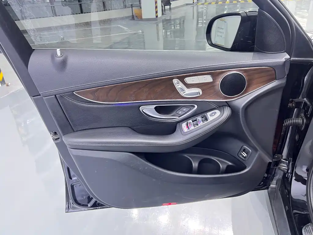 Mercedes-Benz GLC 2020 — фото 9