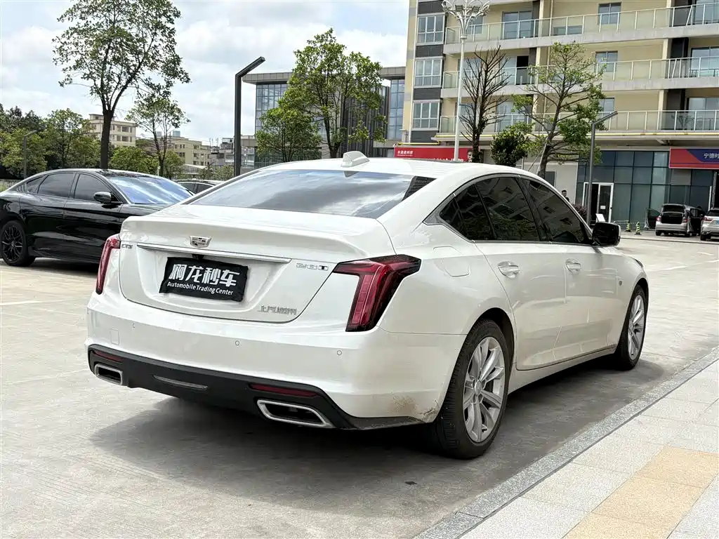 Cadillac CT5 2025 — фото 9