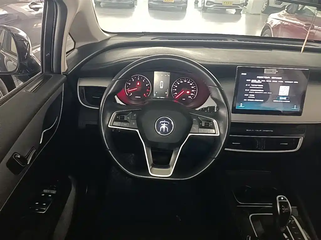 BYD MAX 2020 — фото 11